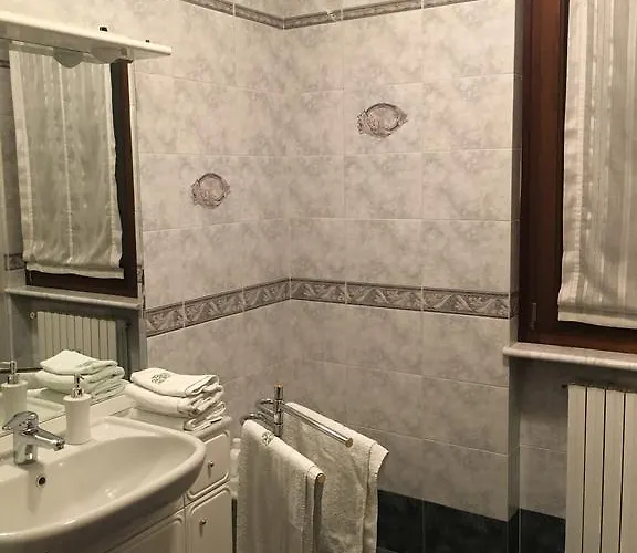 Bed & Breakfast Valchero 4*